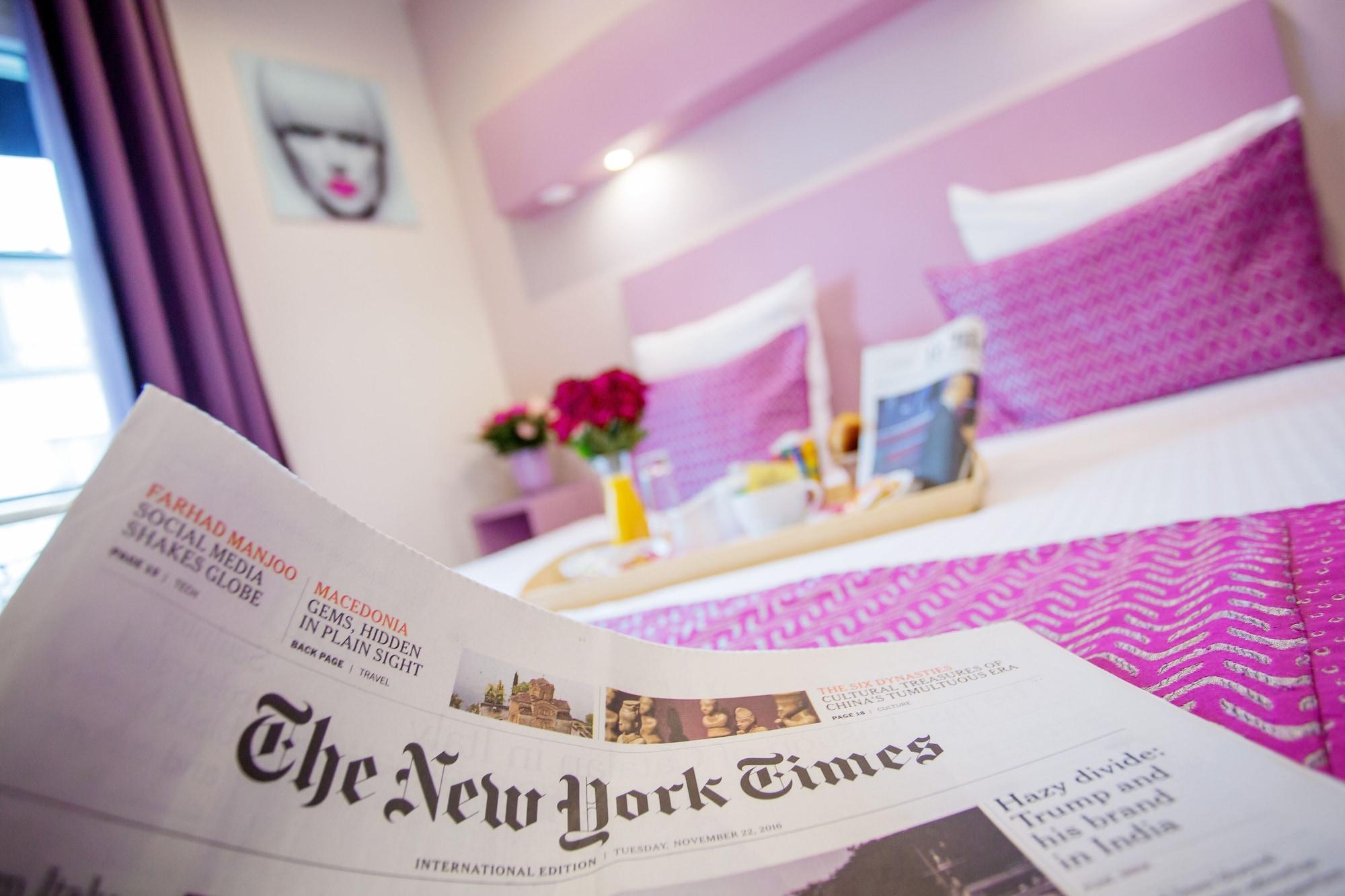 Pink Hotel 3*
