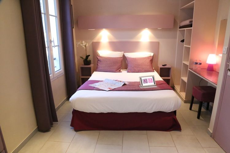 Pink Hotel 3*